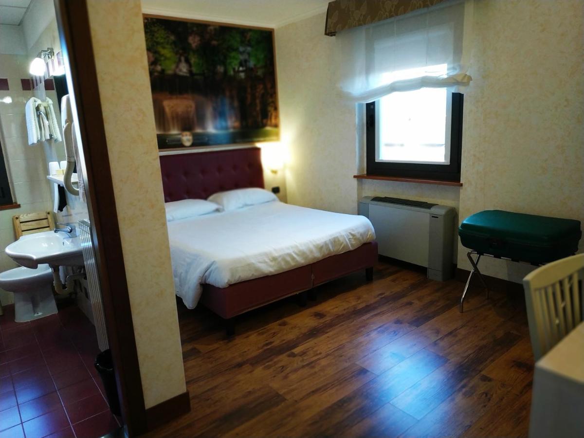 Hotel Aurora Wellness & Spa Tivoli Terme Extérieur photo