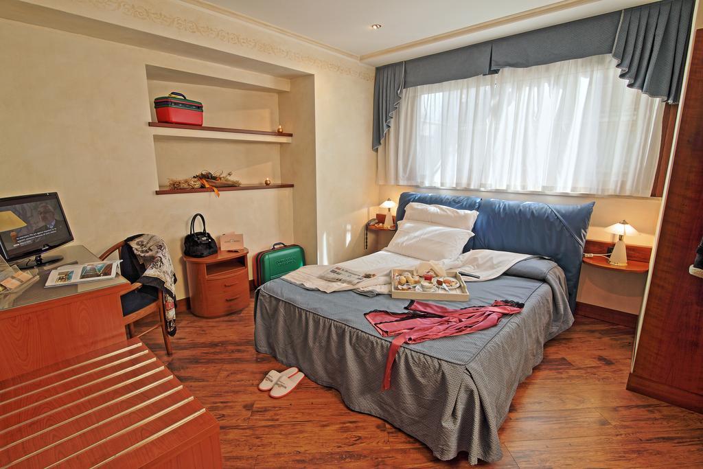 Hotel Aurora Wellness & Spa Tivoli Terme Chambre photo