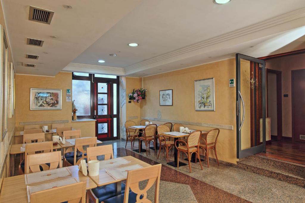 Hotel Aurora Wellness & Spa Tivoli Terme Extérieur photo